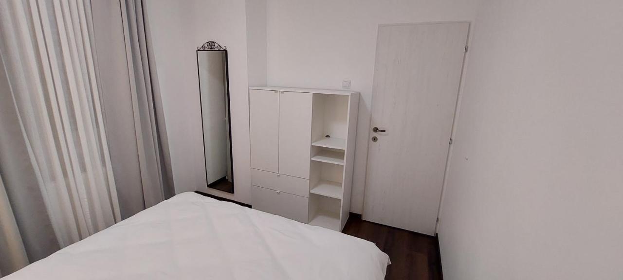 Twin Apartments Sibiu Bagian luar foto