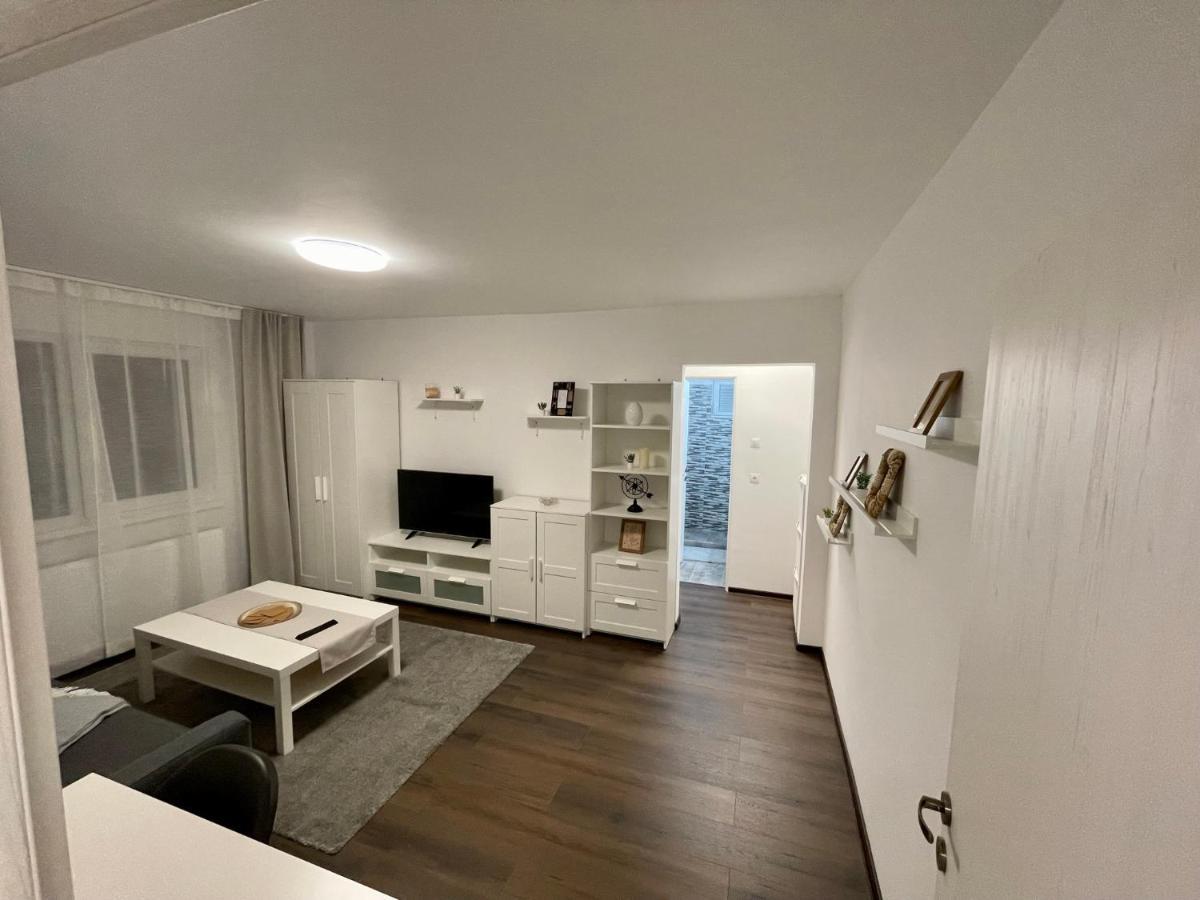 Twin Apartments Sibiu Bagian luar foto
