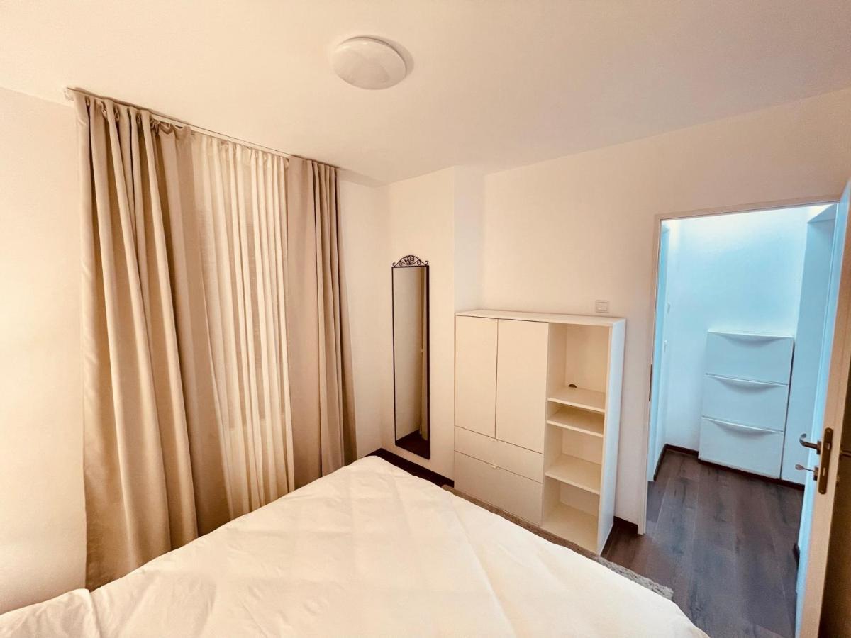 Twin Apartments Sibiu Bagian luar foto