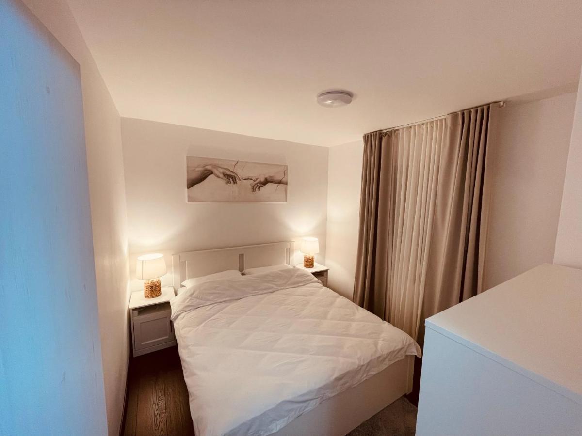 Twin Apartments Sibiu Bagian luar foto