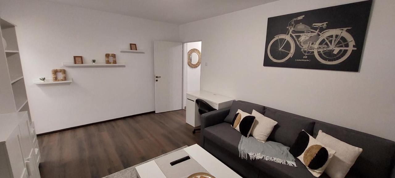 Twin Apartments Sibiu Bagian luar foto