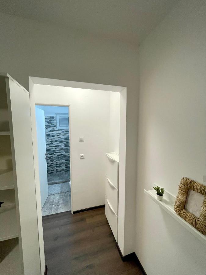Twin Apartments Sibiu Bagian luar foto