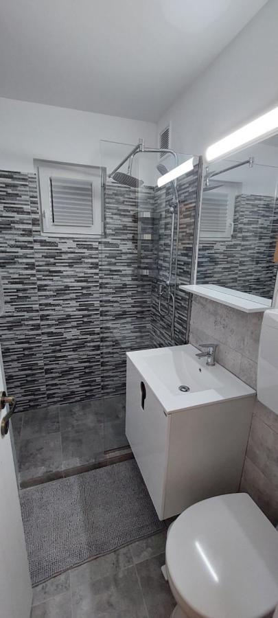 Twin Apartments Sibiu Bagian luar foto
